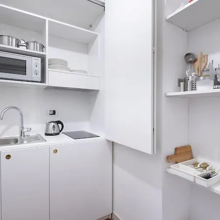 דירה Discover The Pantheon From The Berardi Flat *