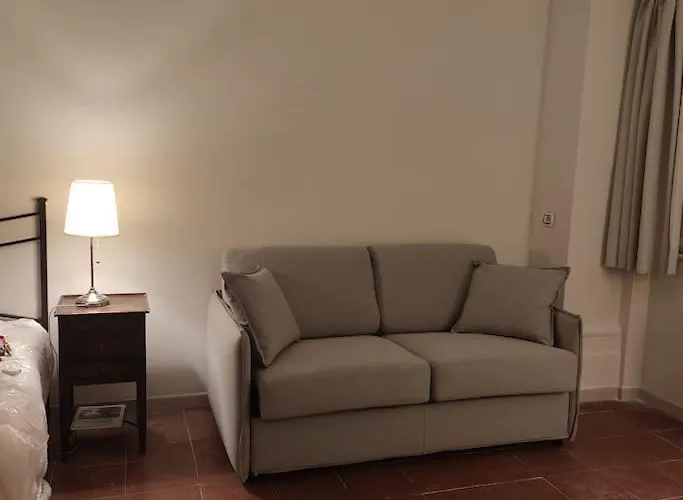 Discover The Pantheon From The Berardi Flat